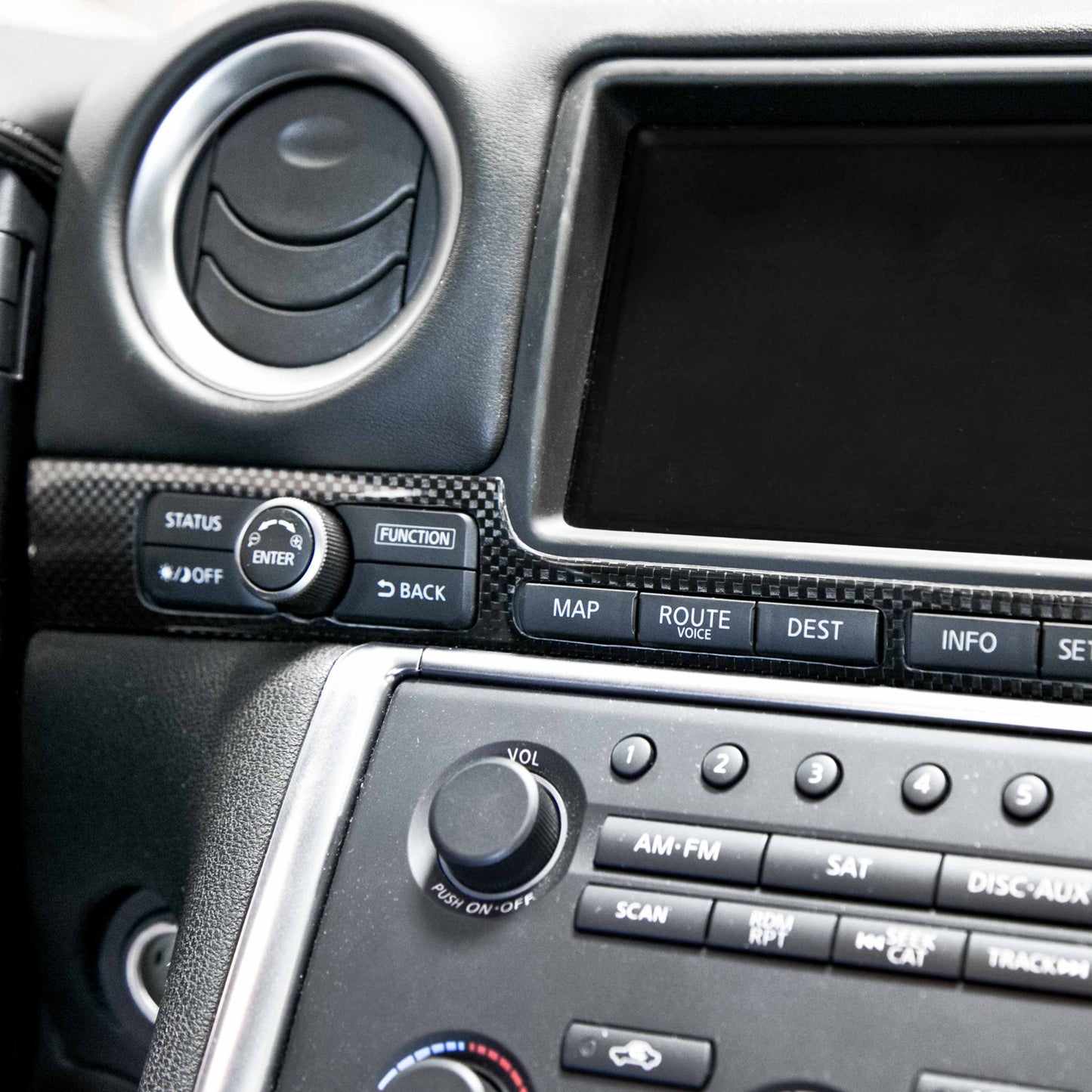 Seibon 09-14 Nissan GTR Carbon Fiber Interior Center Control Trim (6 pcs) CFI0910NSGTR-D