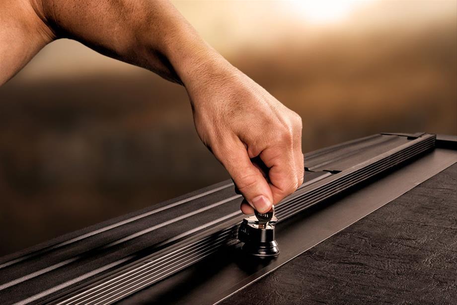 Roll-N-Lock M-Series Hybrid Retractable Tonneau Covers LG151M