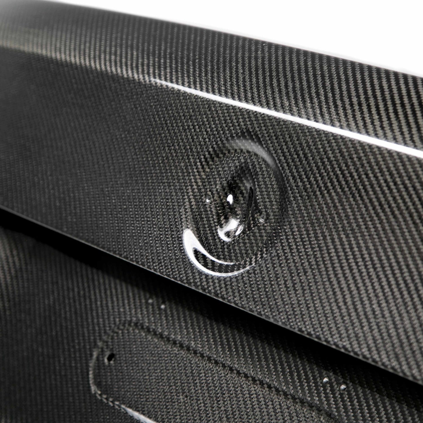 Seibon 12-13 BMW 5 Series/M5 Series (F10) OEM-Style Carbon Fiber Trunk/Hatch TL1012BMWF10