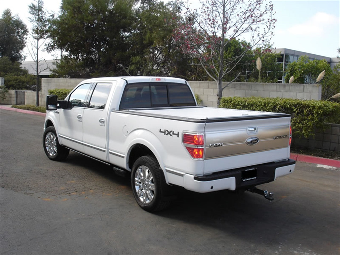 Truck Covers USA CR140WHITE Tonneau Cover