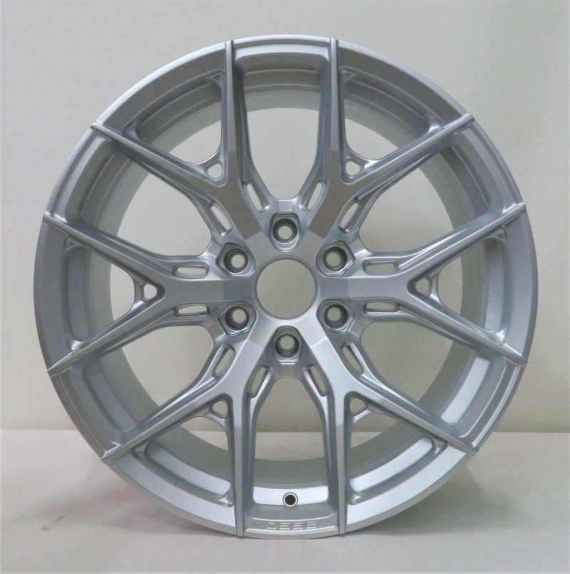 Vossen HF6-4 20x9.5 / 6x135 / ET15 / 87.1 - Satin Silver Wheel HF64-0F-T14-01