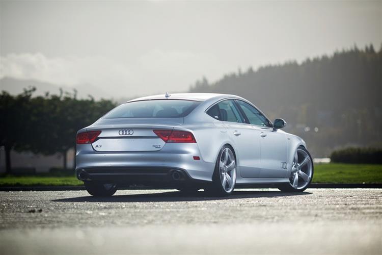 AWE Tuning Touring Edition Exhaust Systems 3015-32070