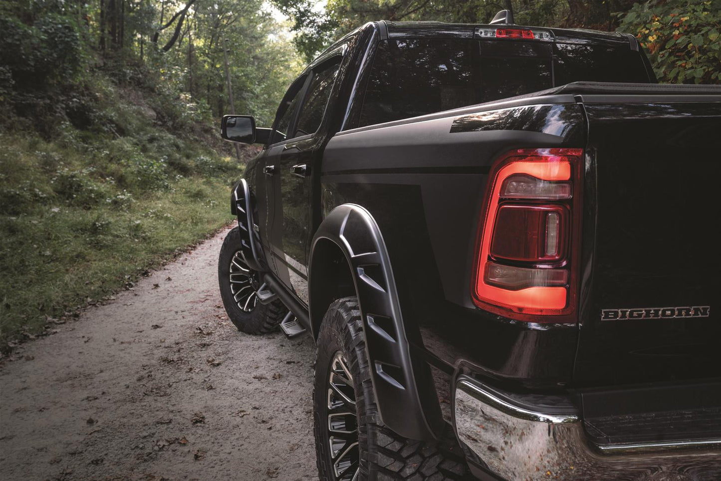 Bushwacker DRT-Style Fender Flares 40984-02