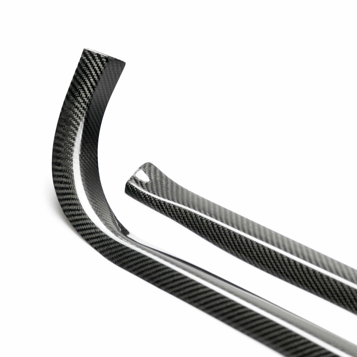 Seibon 09-10 Nissan GTR R35 OEM Style Carbon Fiber Door Sills Trim (Pair) DST0910NSGTR