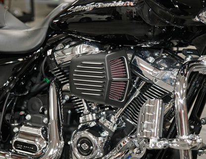 K&N Street Metal Intake System Shaker for 2017 Harley Davidson Touring RK-3955