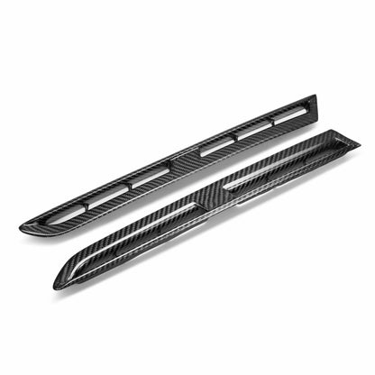 Seibon 09-10 Nissan GTR R35 Carbon Fiber Fender Ducts (Pair) FD0910NSGTR