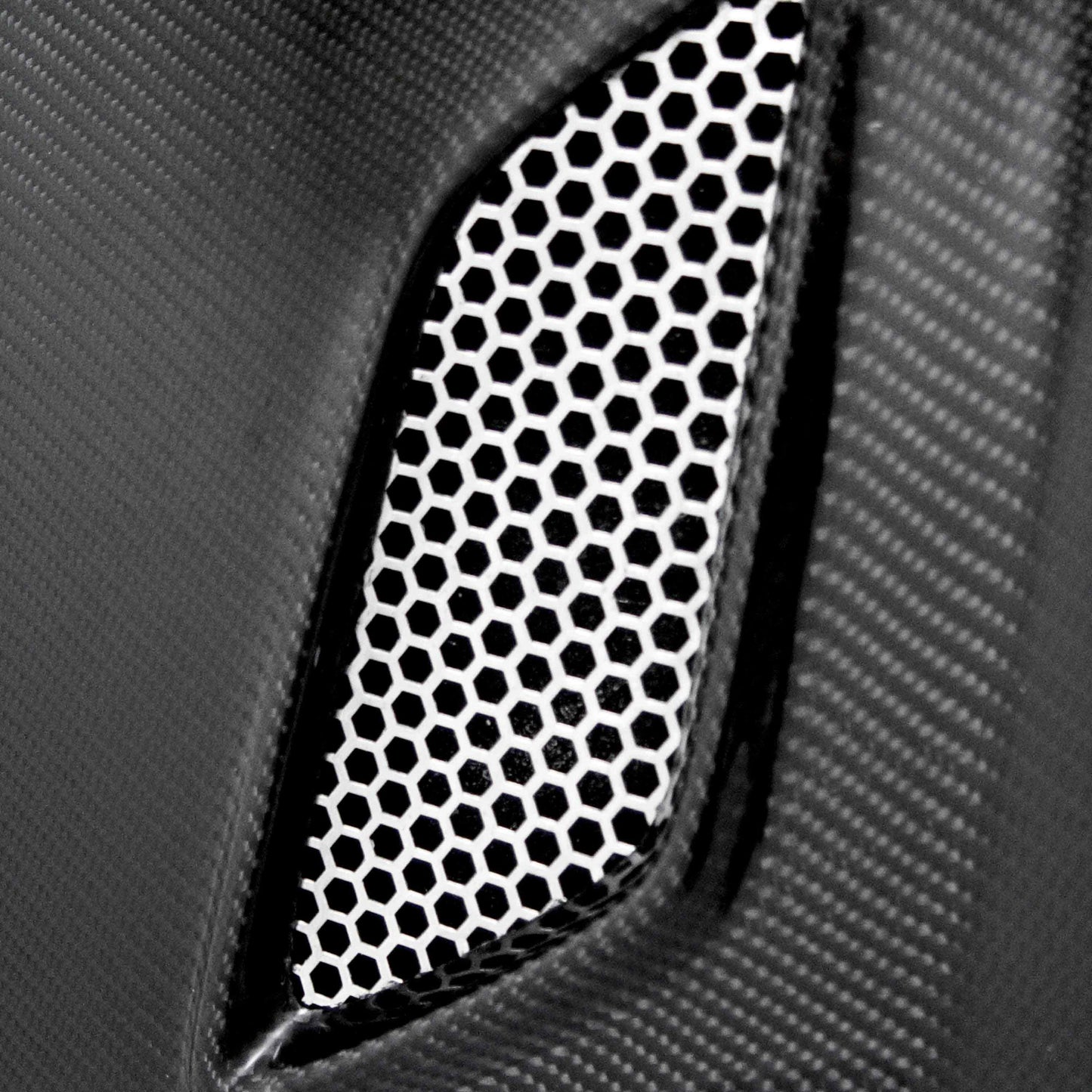 Seibon 02-05 Honda Civic Si MG Carbon Fiber Hood HD0204HDCVSI-MG