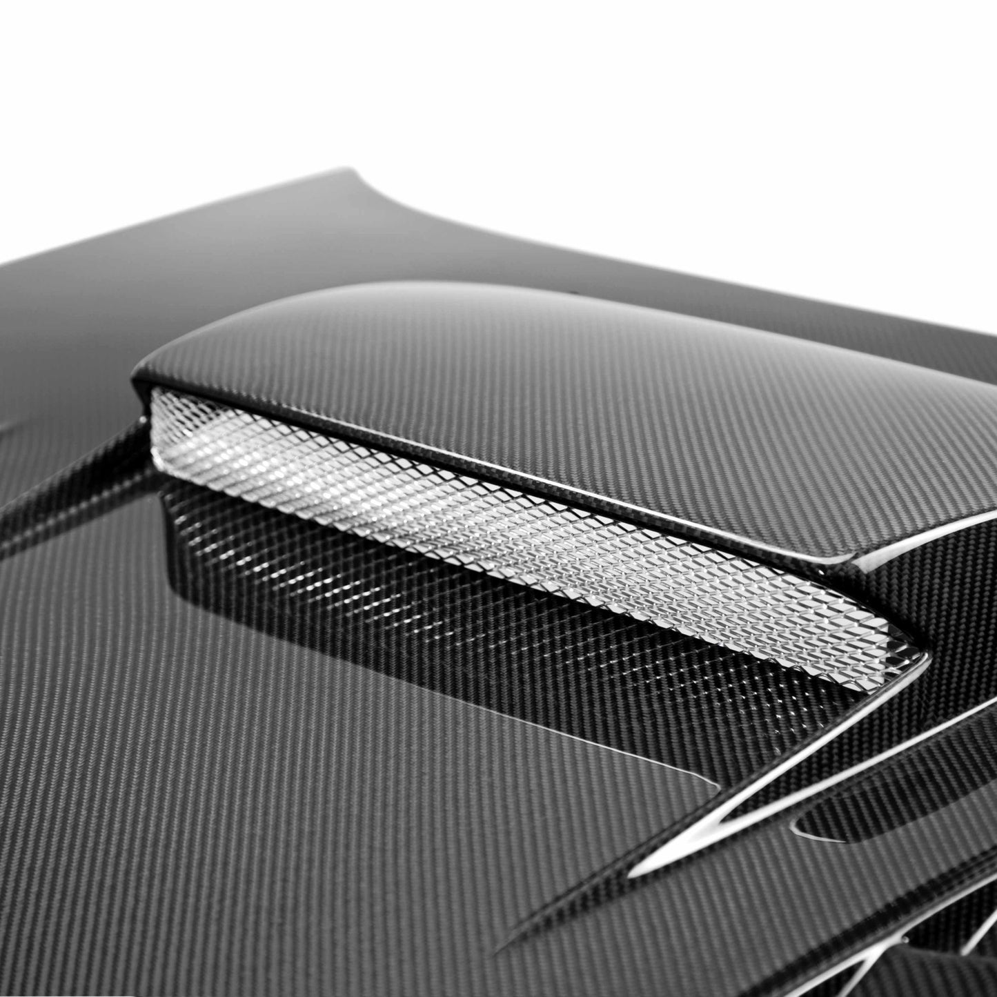 Seibon 04-05 Subaru WRX/STi CWII Carbon Fiber Hood HD0405SBIMP-CWII