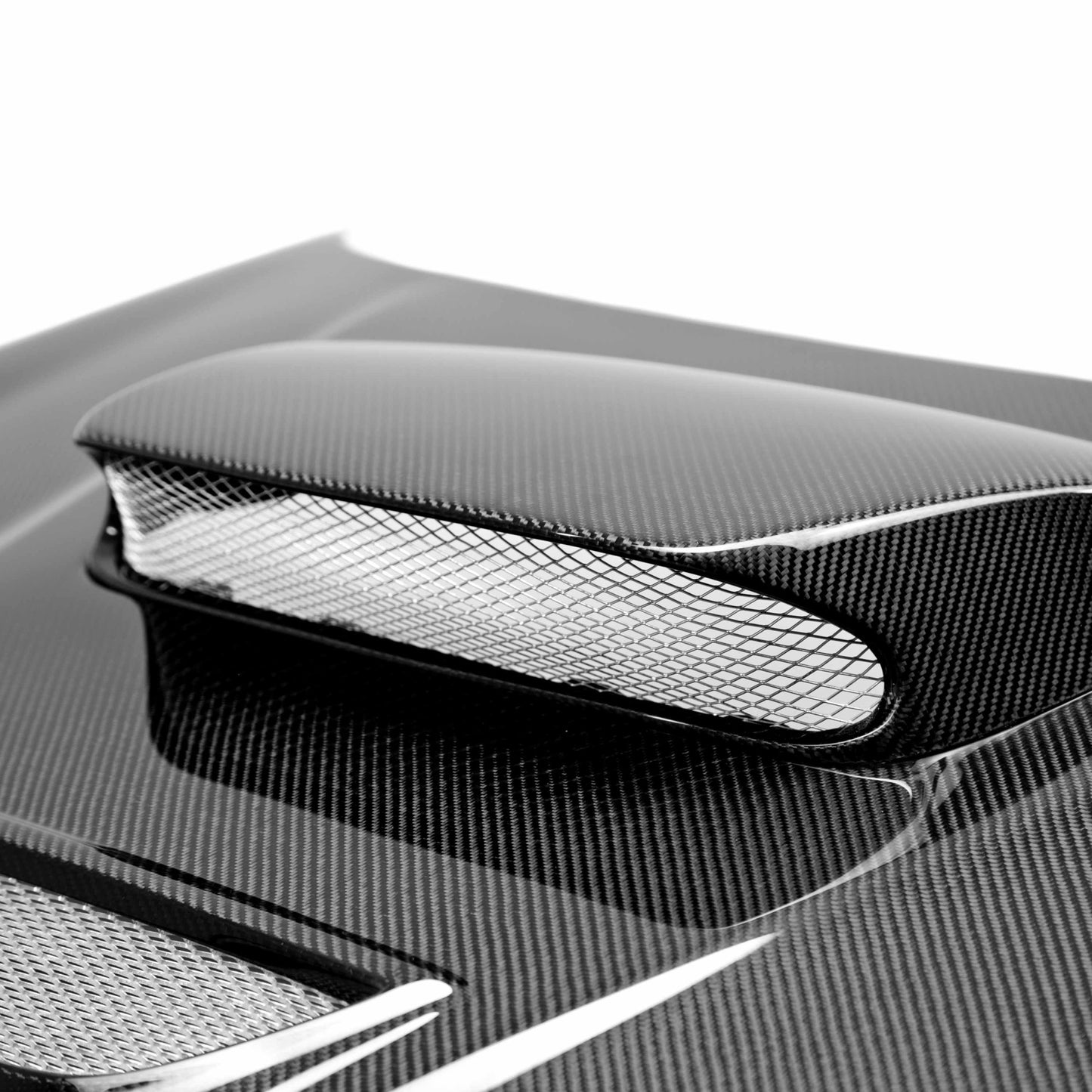 Seibon 06-07 Subaru WRX/STi RC Carbon Fiber Hood HD0607SBIMP-RC