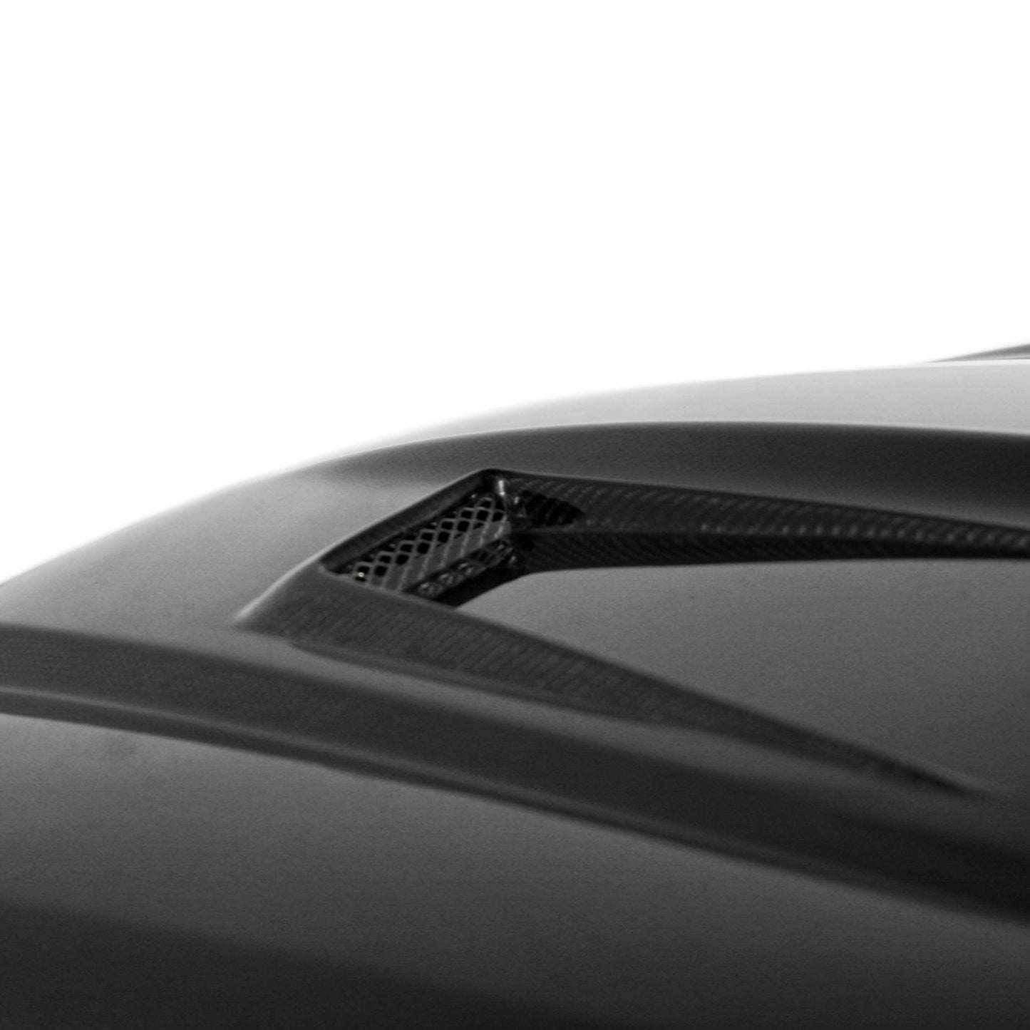 Seibon 07-10 Mercedes Benz C-Class (AMG 63 ONLY) GT-Style Carbon Fiber Hood HD0709MBC63-GT