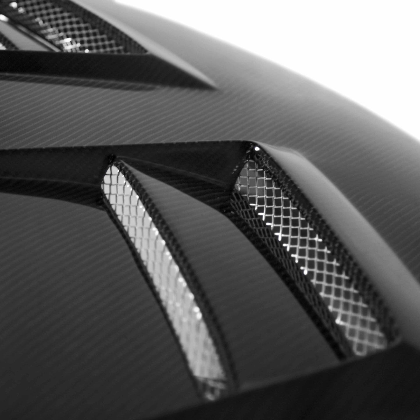 Seibon 08-09 Mitsubishi Lancer (CYA4/5A) DV Style Carbon Fiber Hood HD0809MITLAN-DV