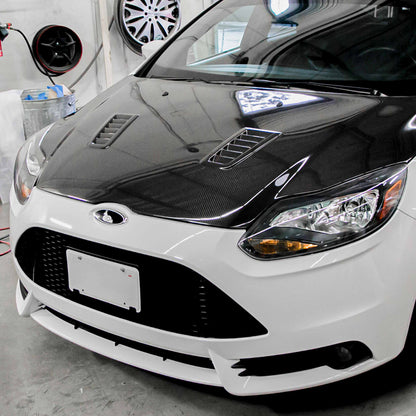 Seibon 12-13 Ford Focus RS-Style Carbon Fiber Hood HD1213FDFO-RS