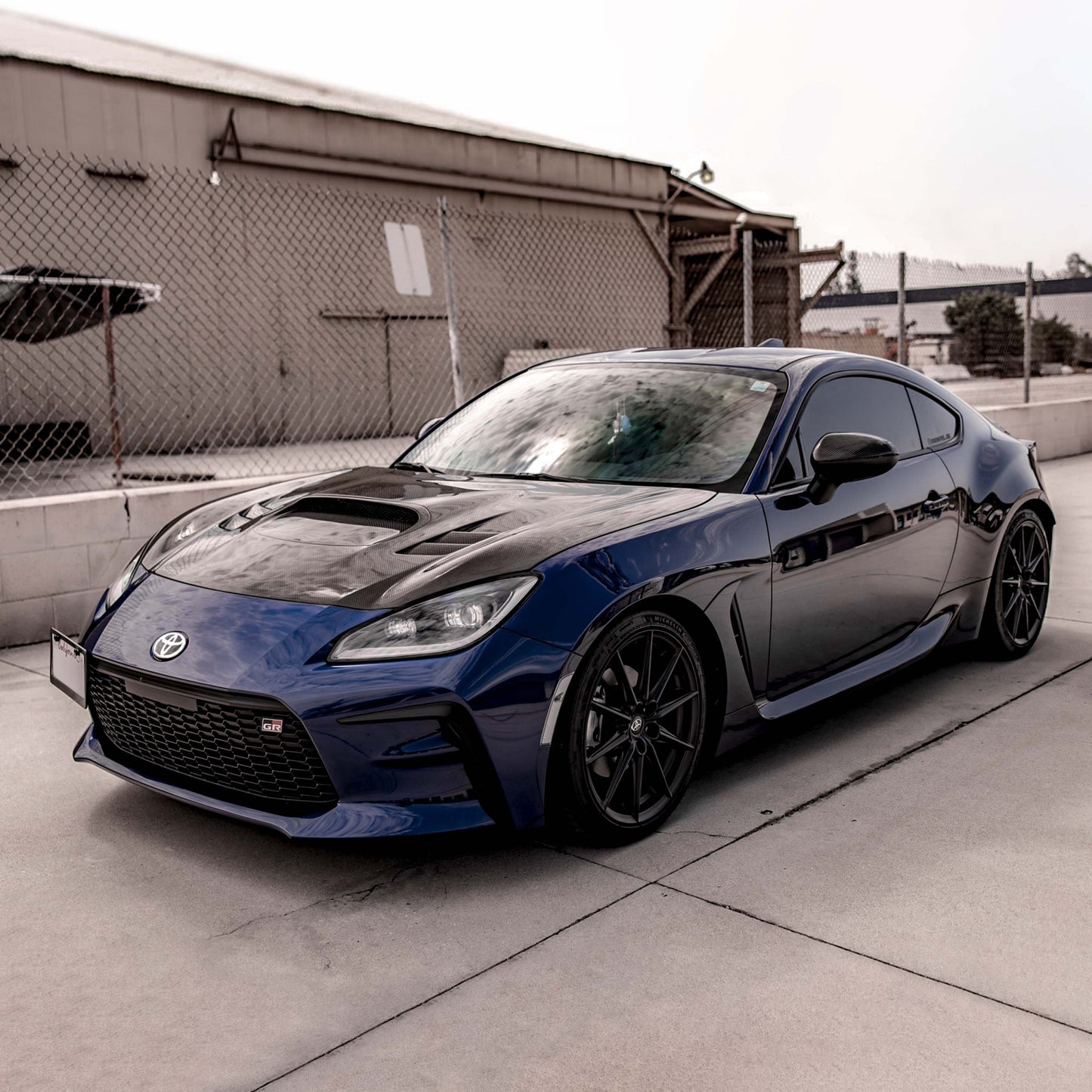 Seibon 2022 Toyota GR86/Subaru BRZ FA-Style Carbon Fiber Hood HD22TY86-FA