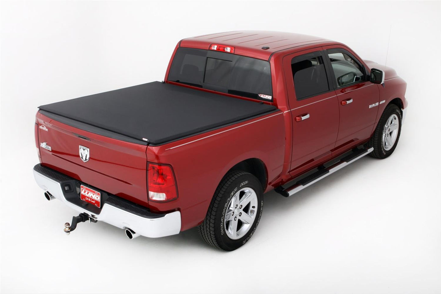 LUND Genesis Elite Tri-Fold Tonneau Covers 95865