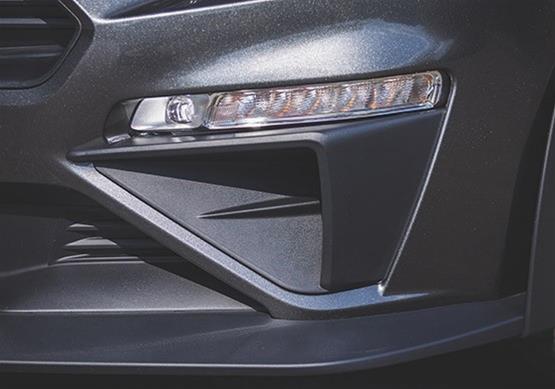 Roush 2018-21 Mustang Fascia Corner Pockets 422084