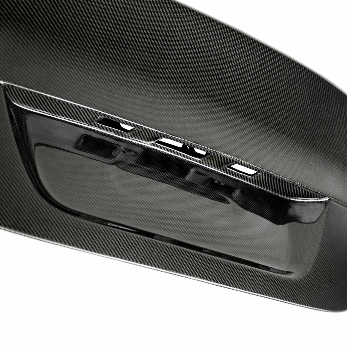 Seibon 04-10 BMW E60 5-Series CSL-Style Carbon Fiber Trunk/Hatch TL0407BMWE60-C