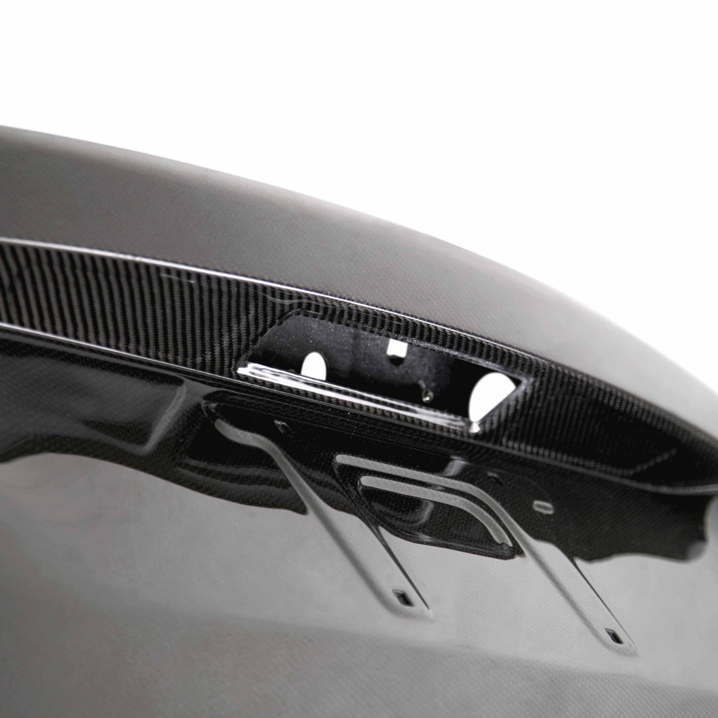 Seibon 15-16 Ford Focus Hatchback Carbon Fiber Trunk Lid TL16FDFO